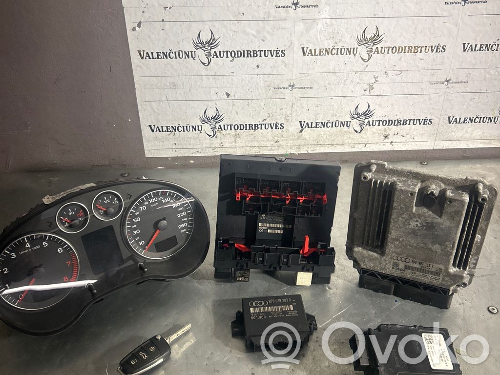 Audi A3 S3 A3 Sportback 8P Engine ECU kit and lock set 