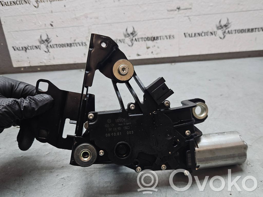 BMW 3 E90 E91 Rear window wiper motor 