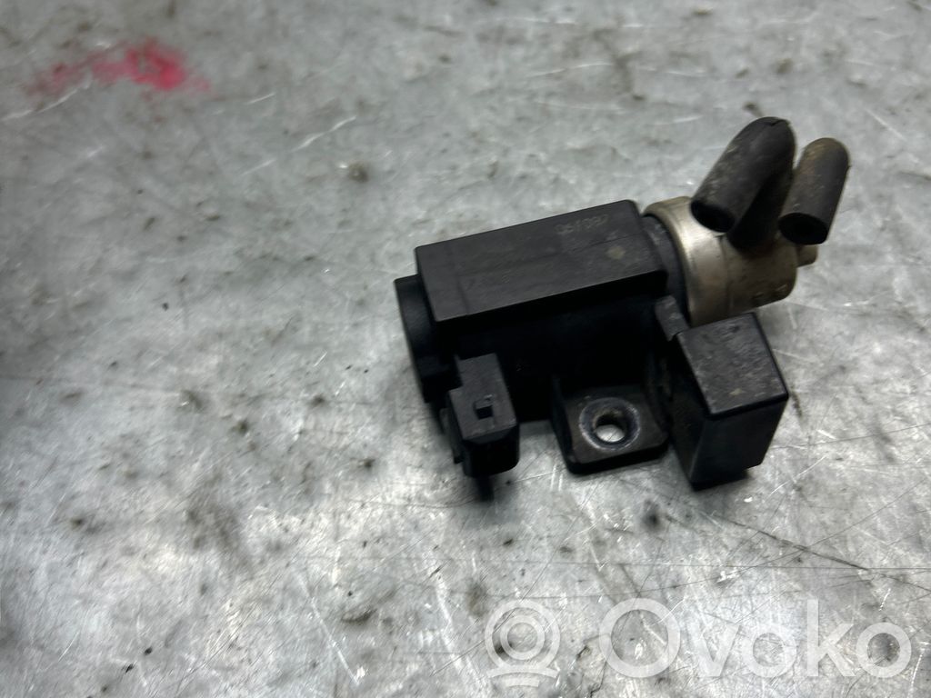 Opel Zafira B Zawór podciśnienia / Elektrozawór turbiny 