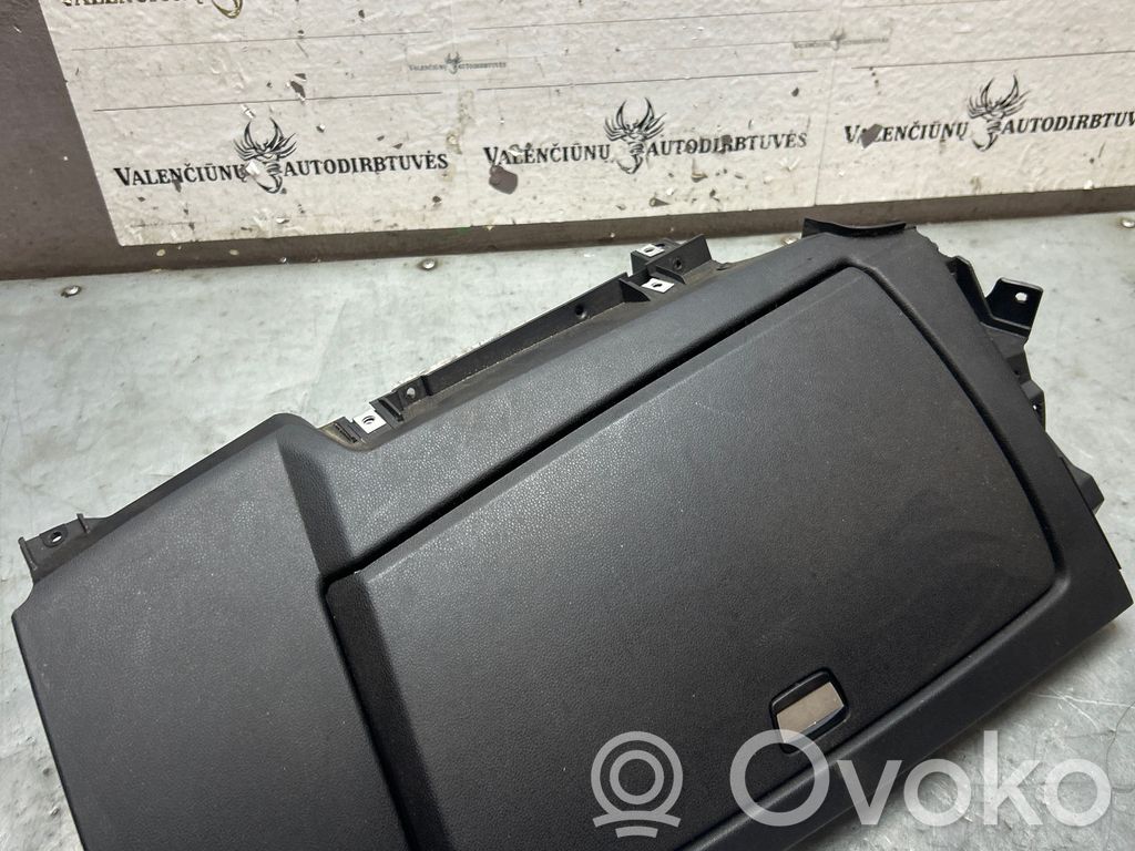 BMW 1 E81 E87 Glove box 