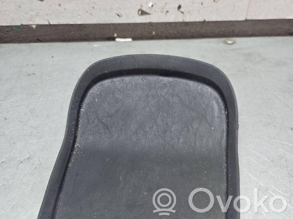 Peugeot 2008 I Espacio portaobjetos/reposabrazos 