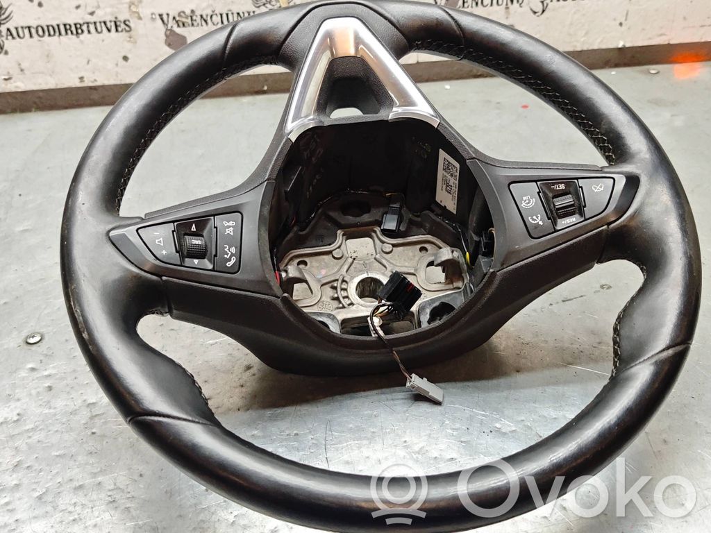 Opel Corsa E Stūre 