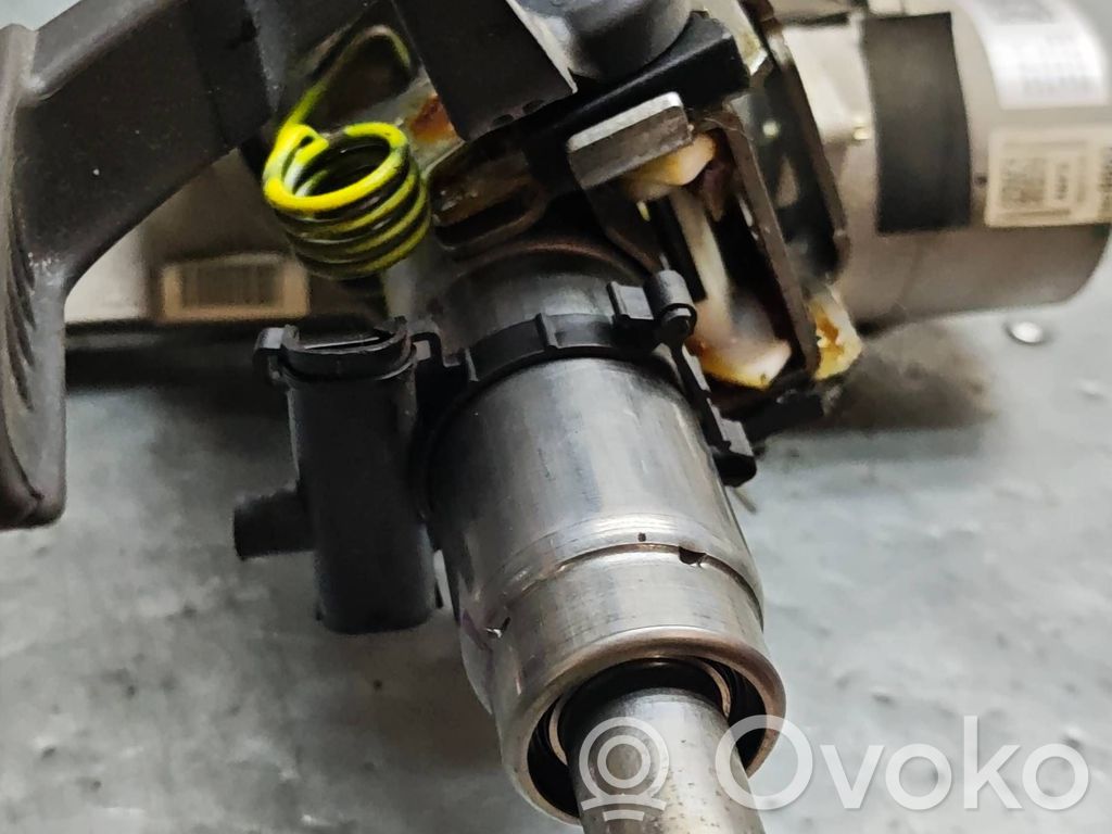 Opel Corsa E Vairo stiprintuvas (elektrinis) 