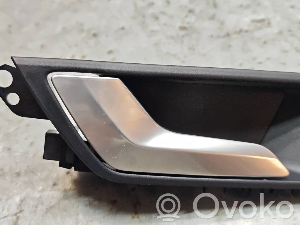 Ford Focus Manecilla interna puerta trasera 