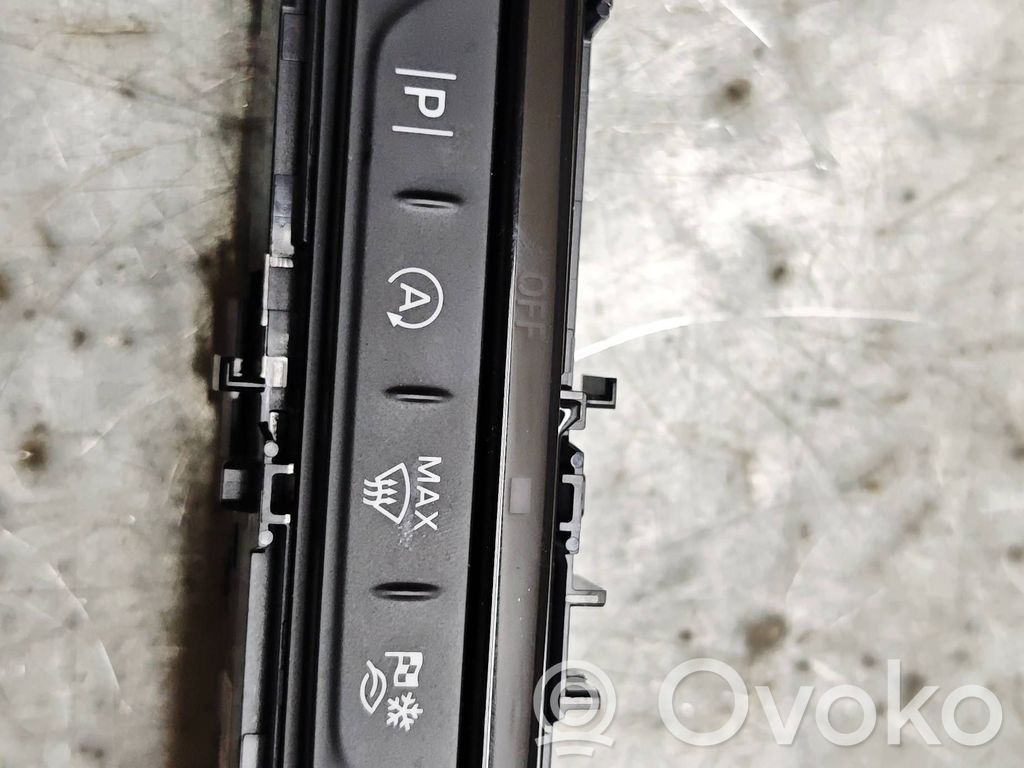 Ford Focus Unidad central de control multimedia 