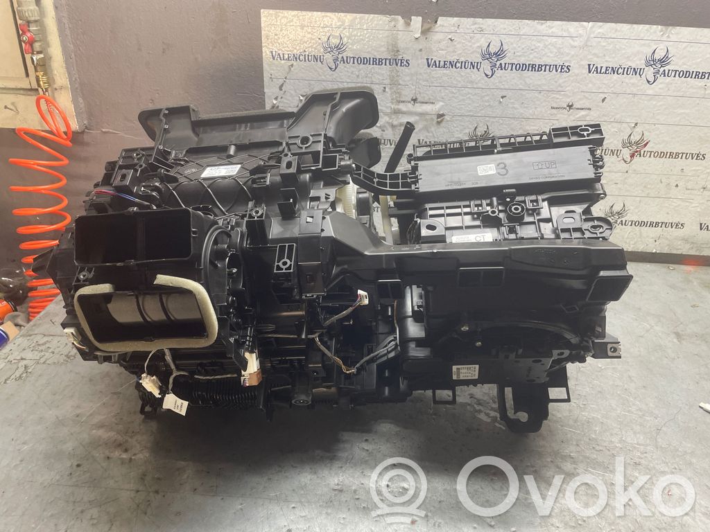 Toyota Corolla E210 E21 Ansamblu cutie climatizare interioară 