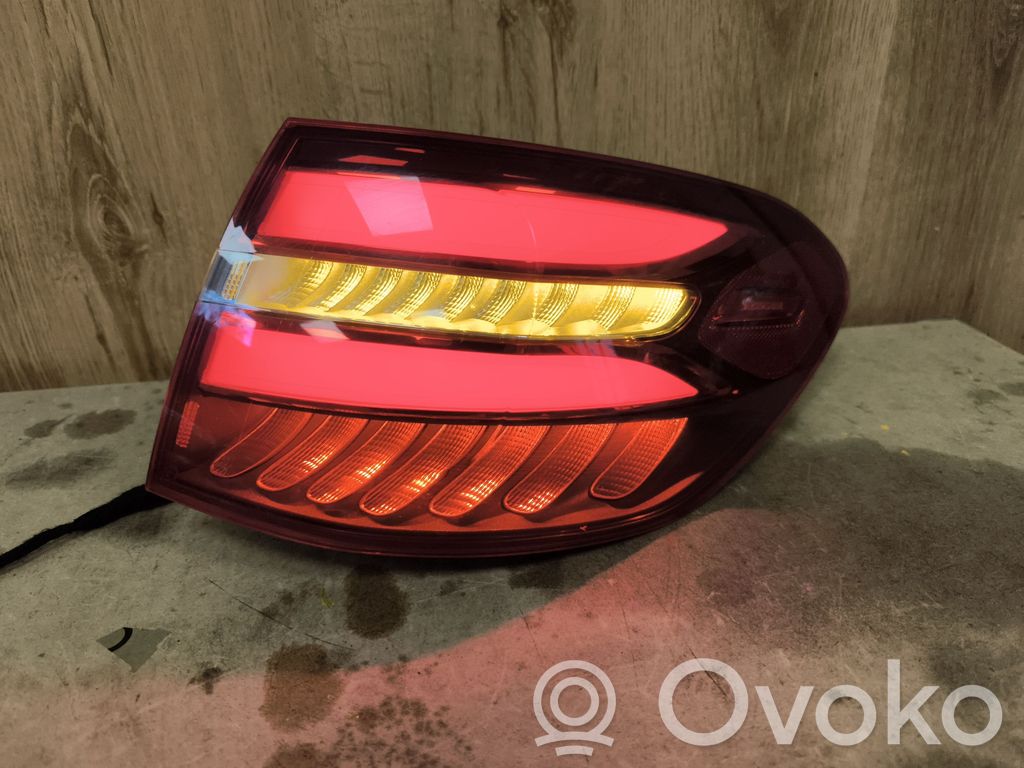 Mercedes-Benz GLC X253 C253 Lampa tylna 