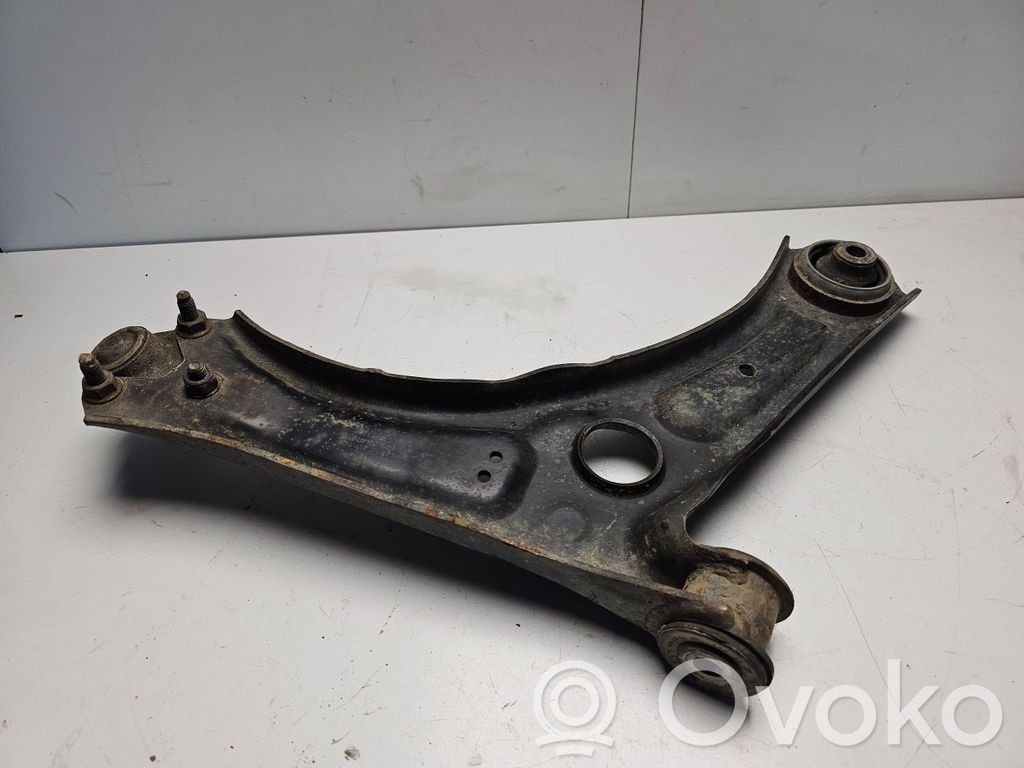 Volkswagen Caddy Front lower control arm/wishbone 