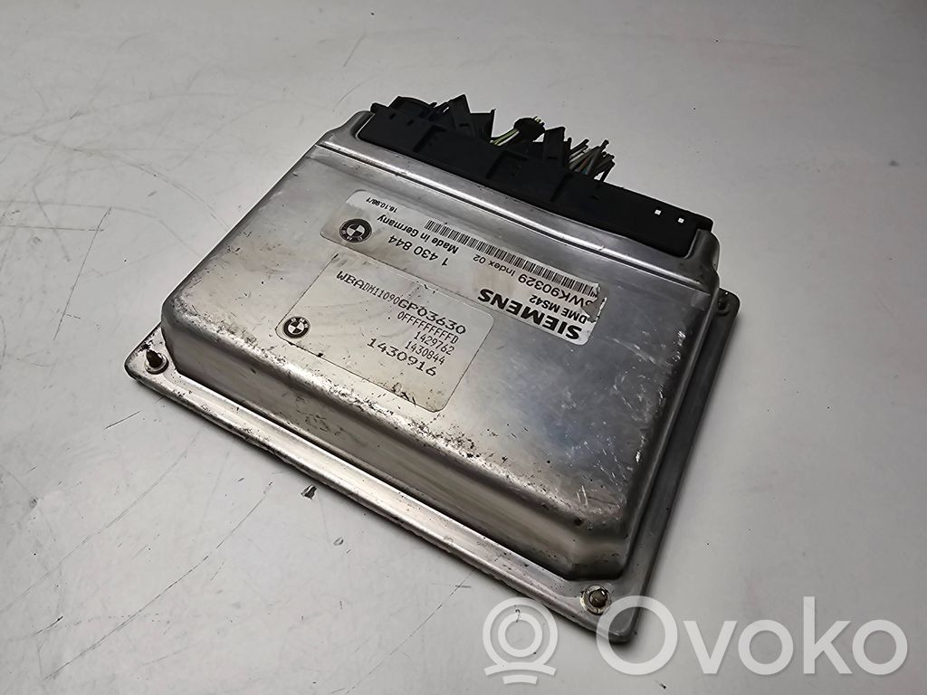 BMW 5 E39 Engine control unit/module 