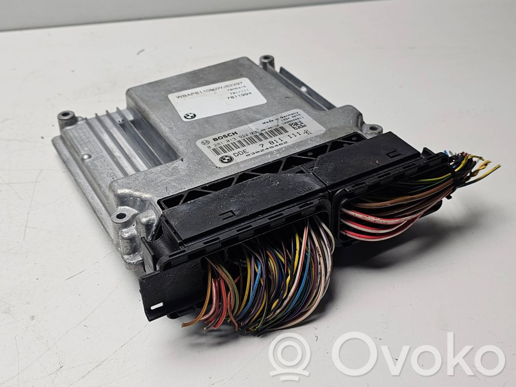 BMW X3 E83 Engine control unit/module 
