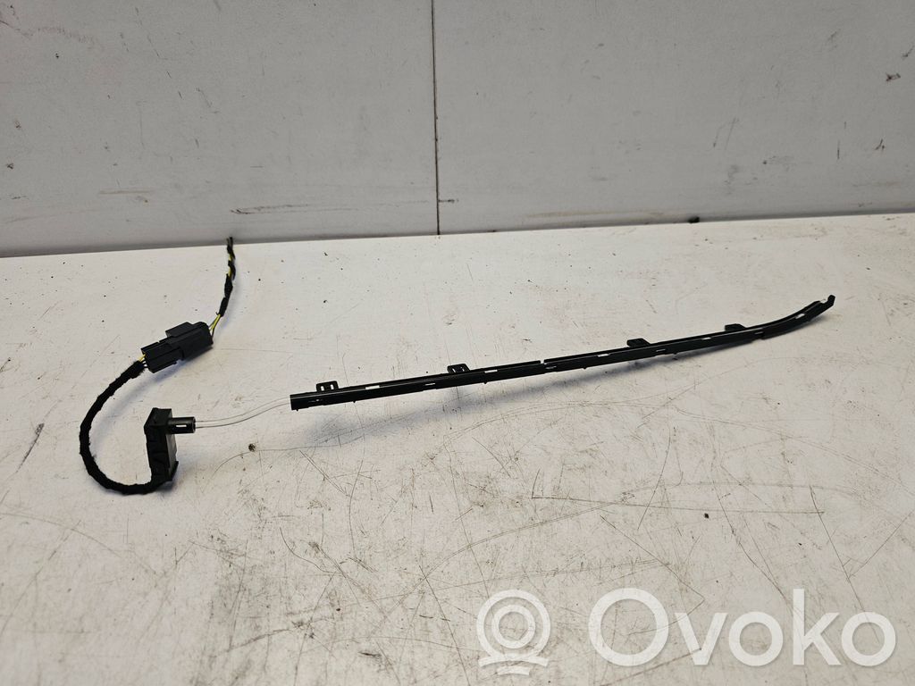 Audi A4 S4 B9 Moduł / Przekaźnik oświetlenia wnętrza kabiny 