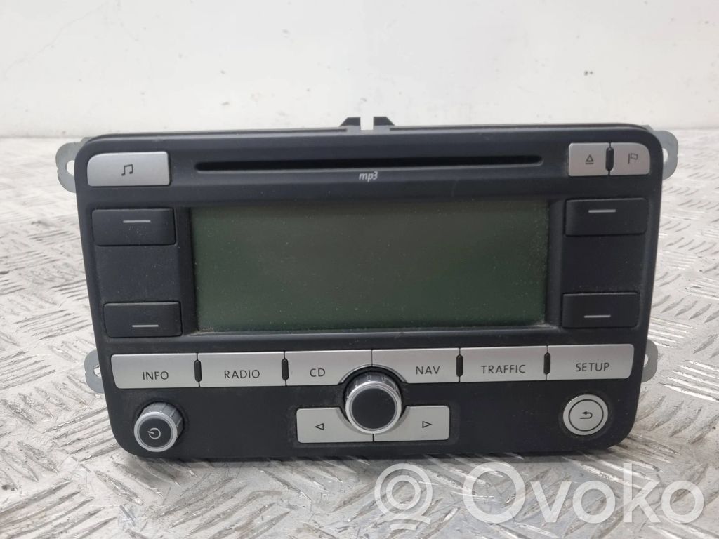 Volkswagen PASSAT B6 Panel / Radioodtwarzacz CD/DVD/GPS 