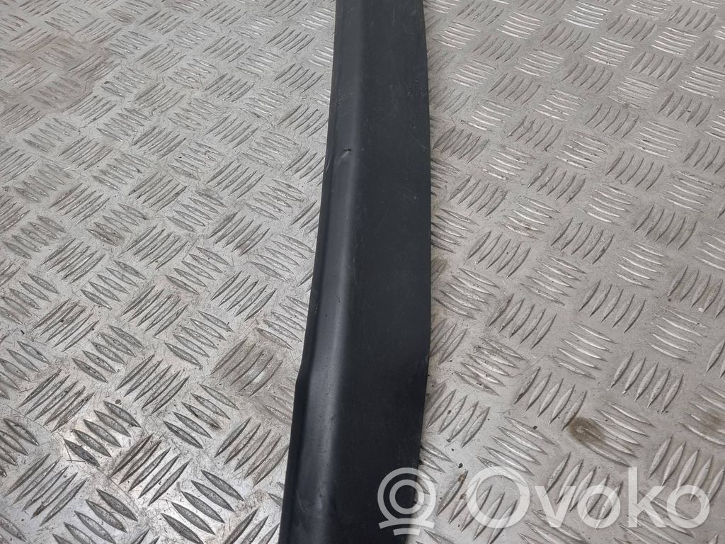 Priekšpusē dekoratīva bampera uzlikas   68307802AA,65551