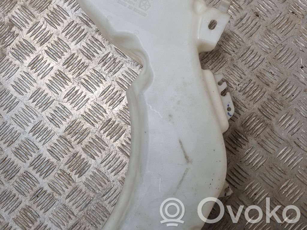 Zbiornik płynu do spryskiwaczy szyby przedniej / czołowej   05116307AA,58311