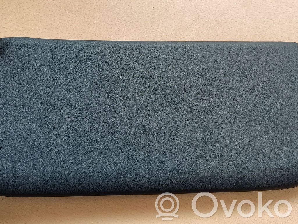 Sun visor