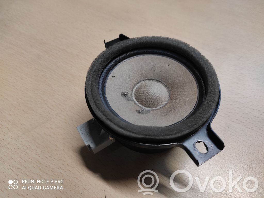 Cadillac SRX Panel speaker 