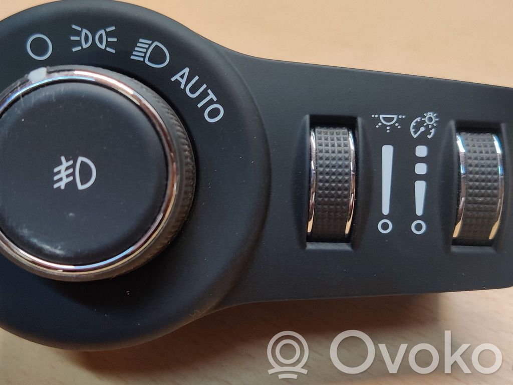 Jeep Compass Light switch 
