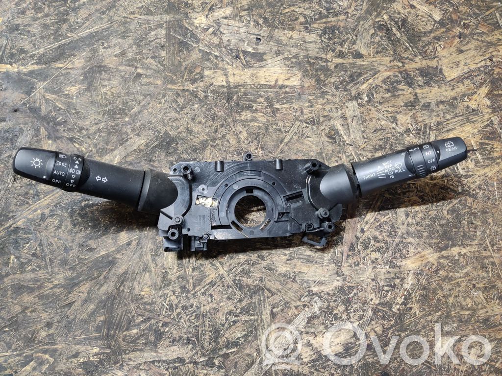 Commodo de clignotant   8600A495,8617A158