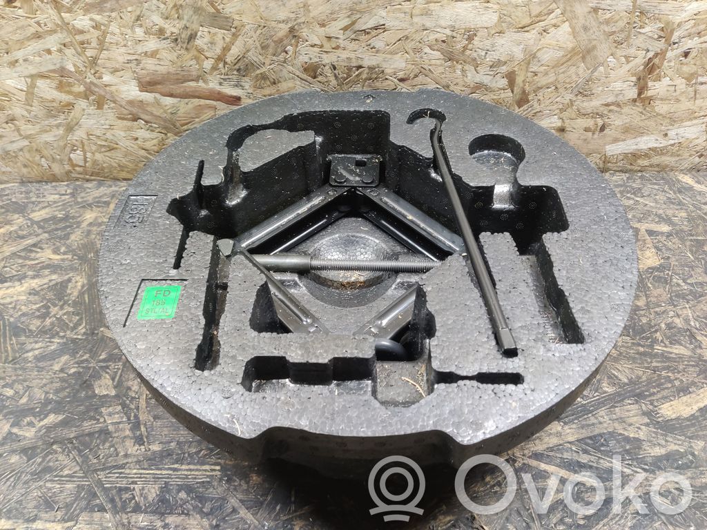 Hyundai i30 Lift Jack 
