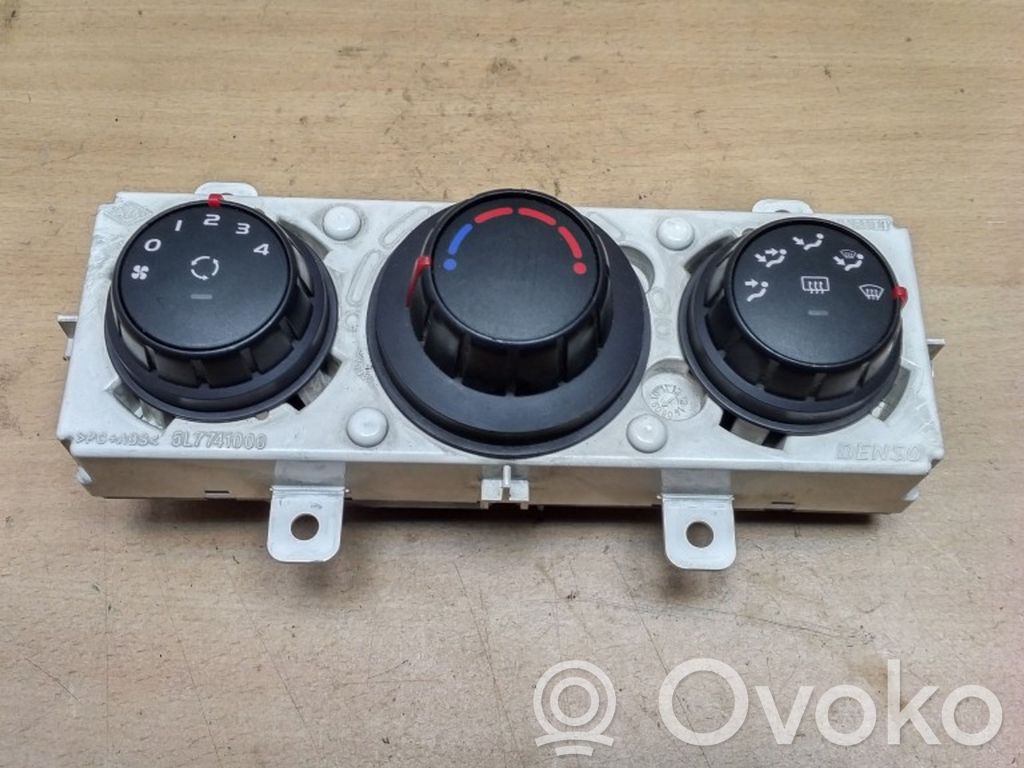Renault Master III Climate control unit 