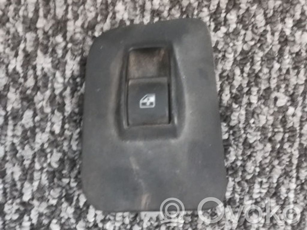Fiat Fiorino Electric window control switch 
