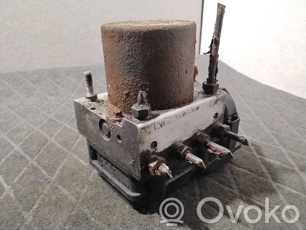 Renault Master III ABS bloks 