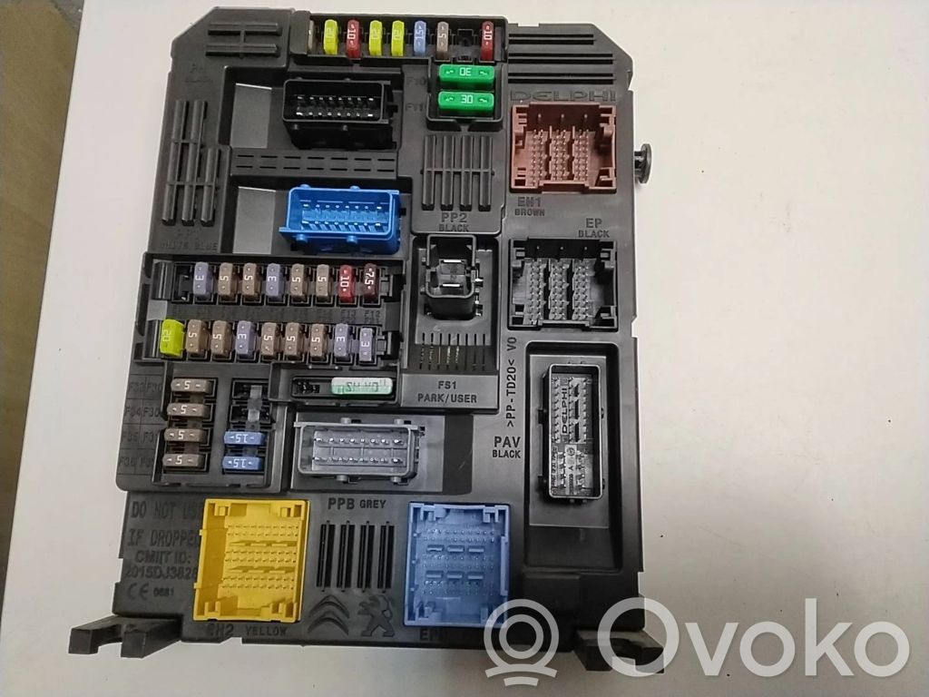 Renault Master II Engine ECU kit and lock set 