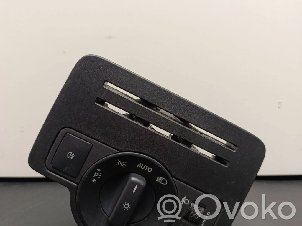 Mercedes-Benz Vito Viano W447 Light switch 