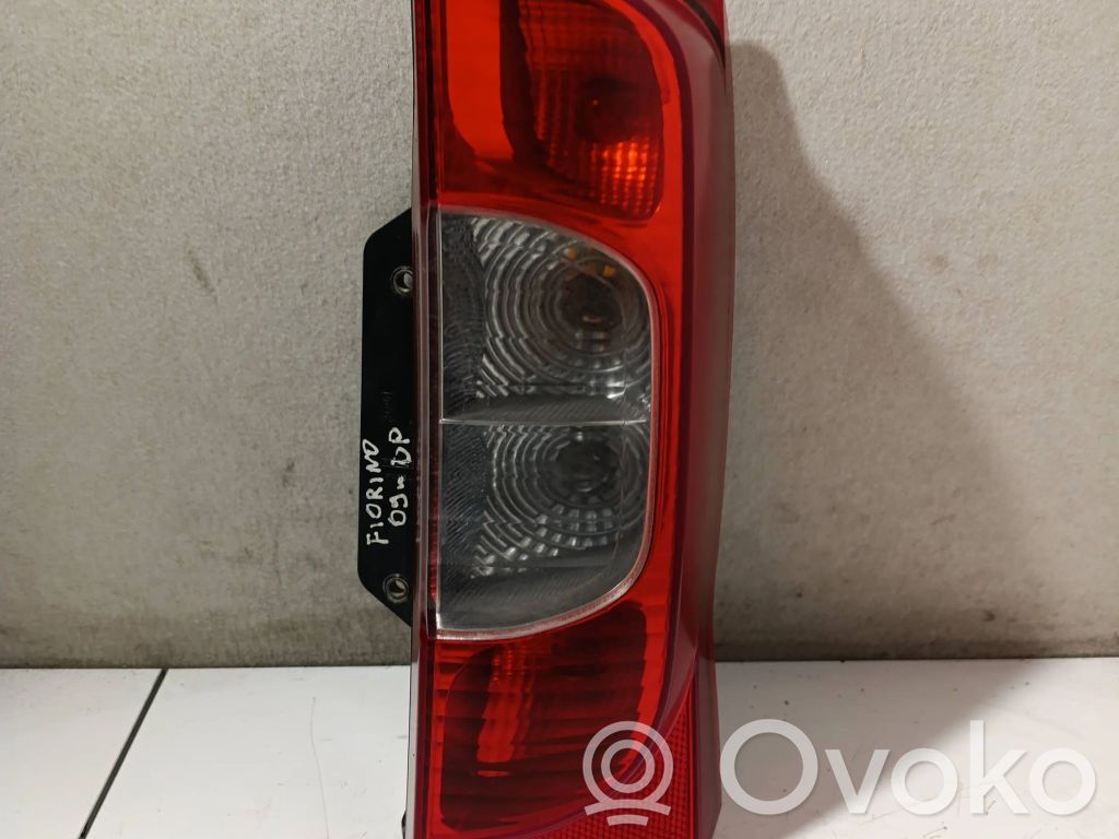 Fiat Fiorino Aizmugurējais lukturis virsbūvē 