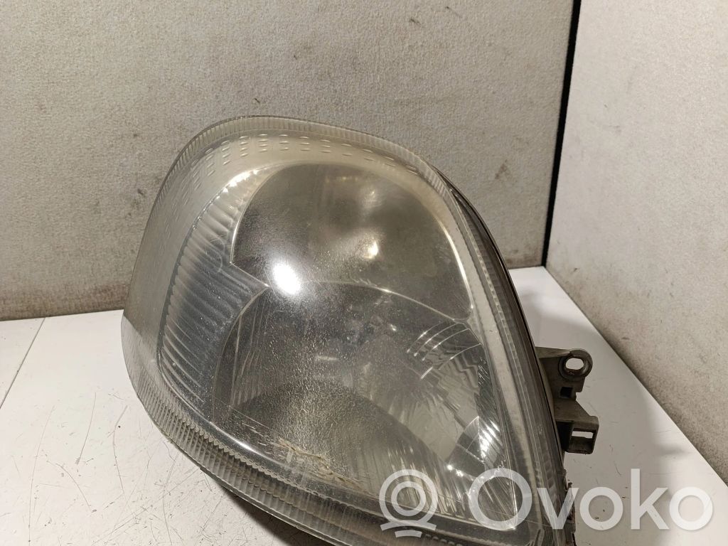 Renault Master II Headlight/headlamp 