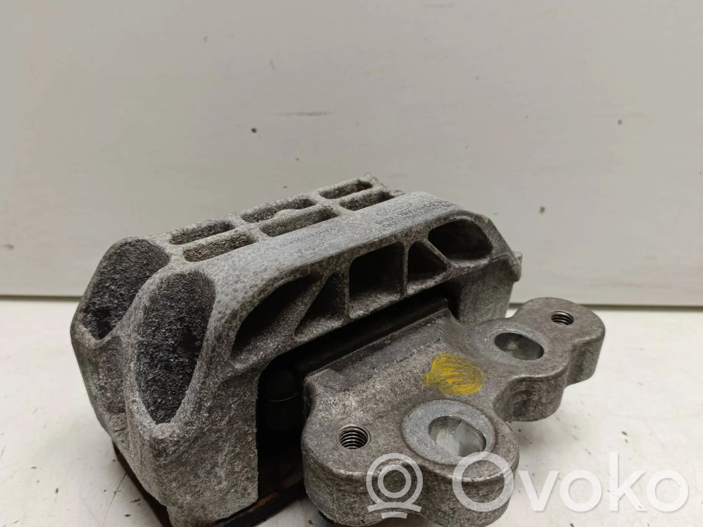 Ford Transit Custom Gearbox mounting bracket 