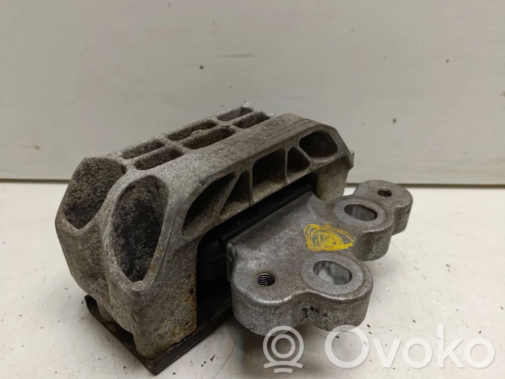 Ford Transit Custom Gearbox mounting bracket 