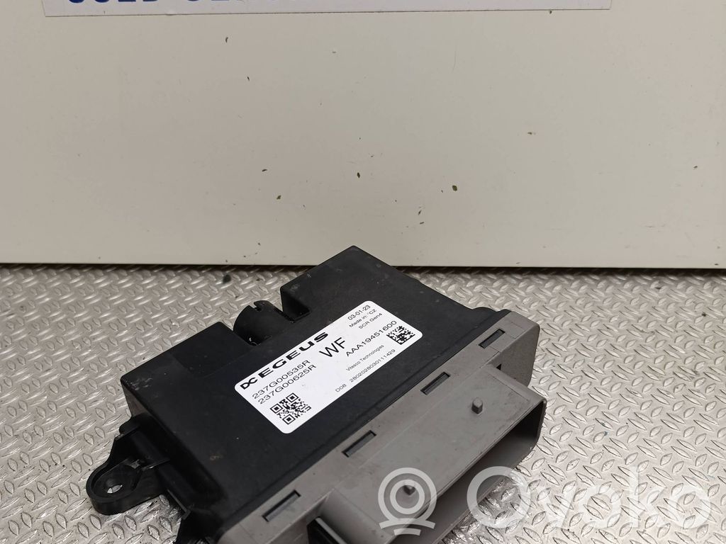 Renault Trafic III (X82) Adblue control unit 