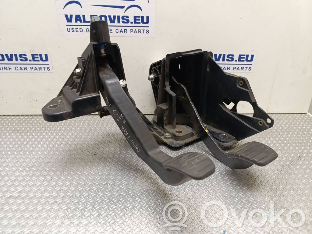 Renault Master III Brake pedal 