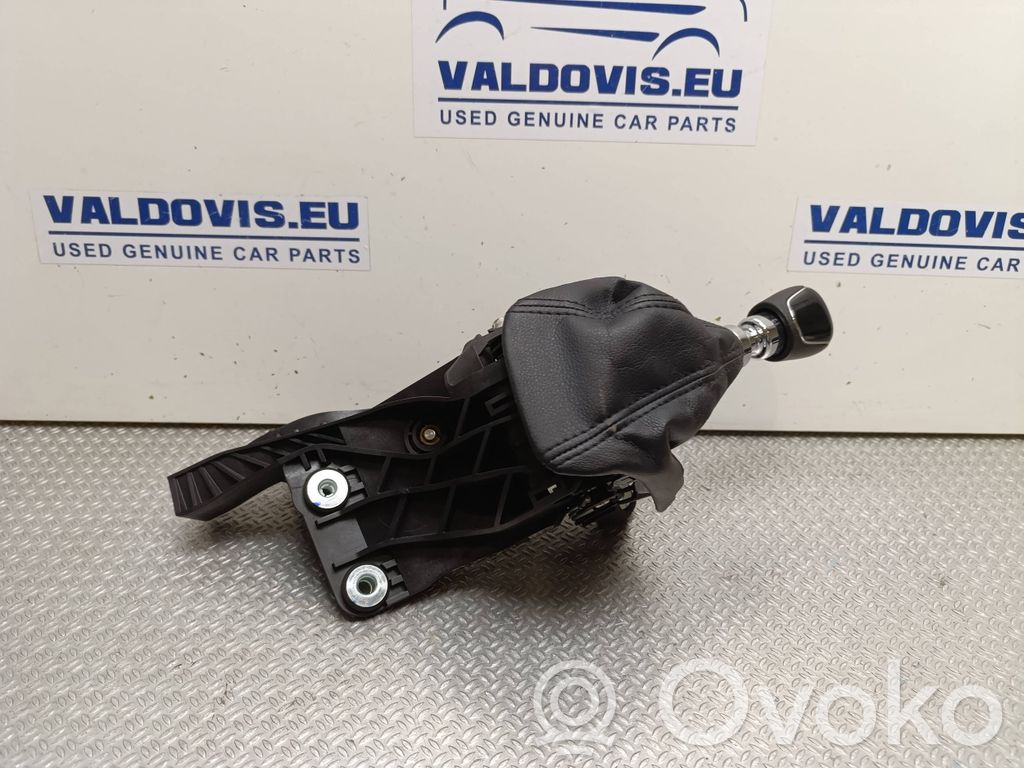 Ford Transit Pavarų perjungimo mechanizmas (kulisa) 