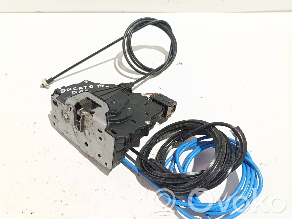 Fiat Ducato Sliding door lock 