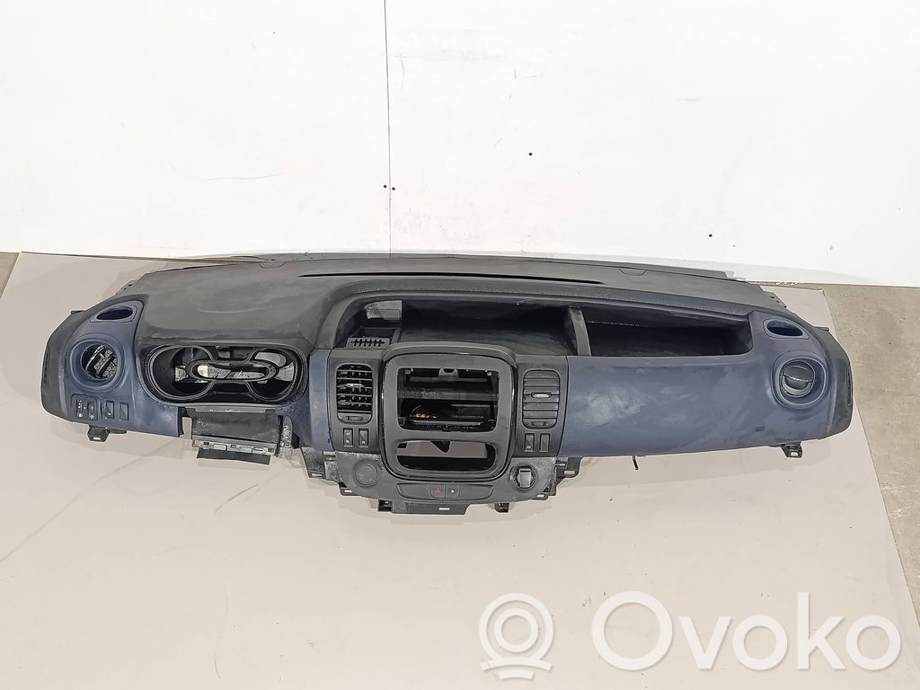 Renault Trafic III (X82) Dashboard 