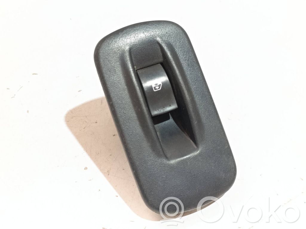 Nissan Primastar Electric window control switch 