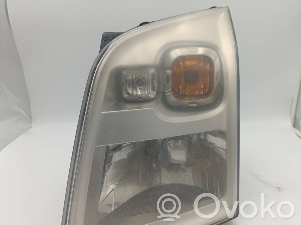 Ford Transit Priekšējais lukturis 