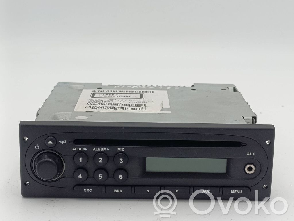 Opel Vivaro Radio/CD/DVD/GPS head unit 