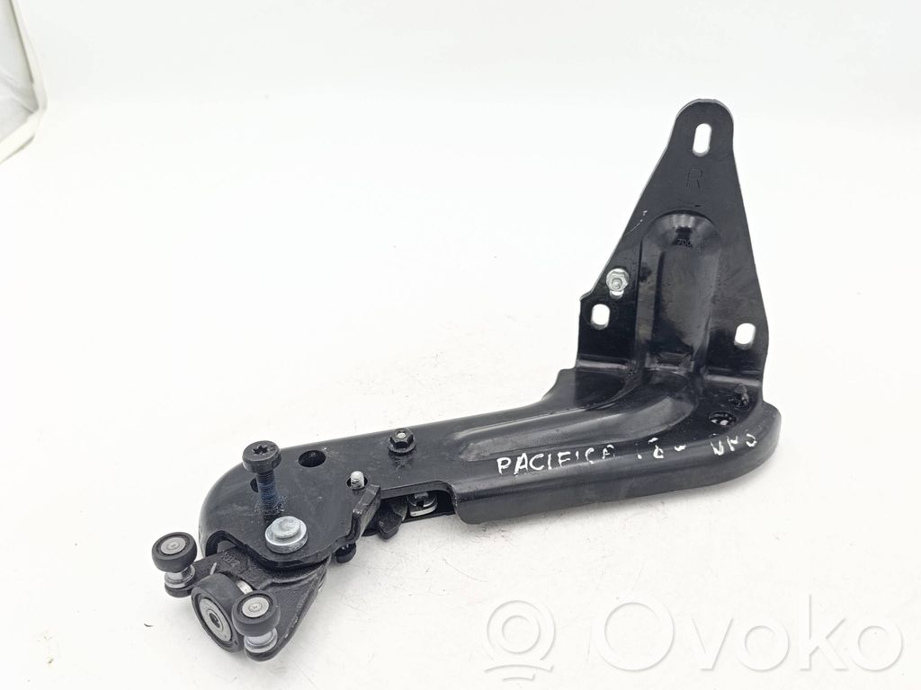 Chrysler Pacifica Sliding door upper roller guide/hinge 