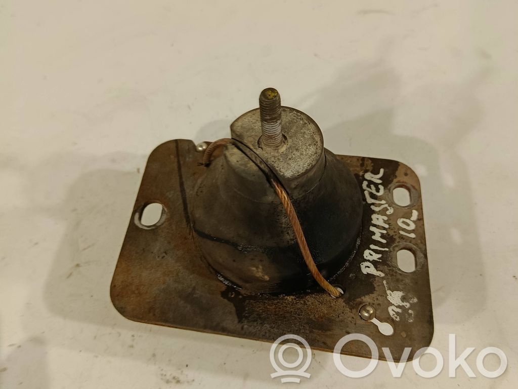Nissan Primastar Engine mount bracket 