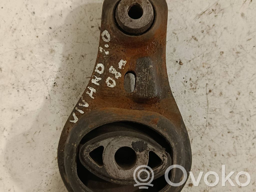 Engine mount bracket   8200725253