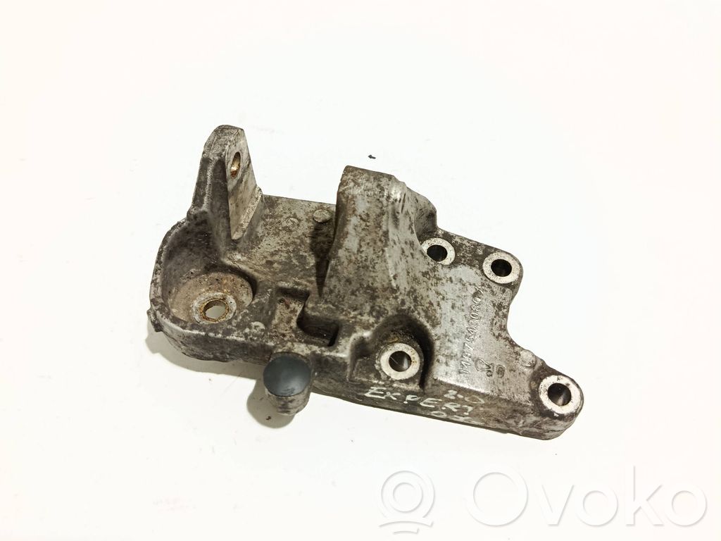 Peugeot Expert Engine mounting bracket 