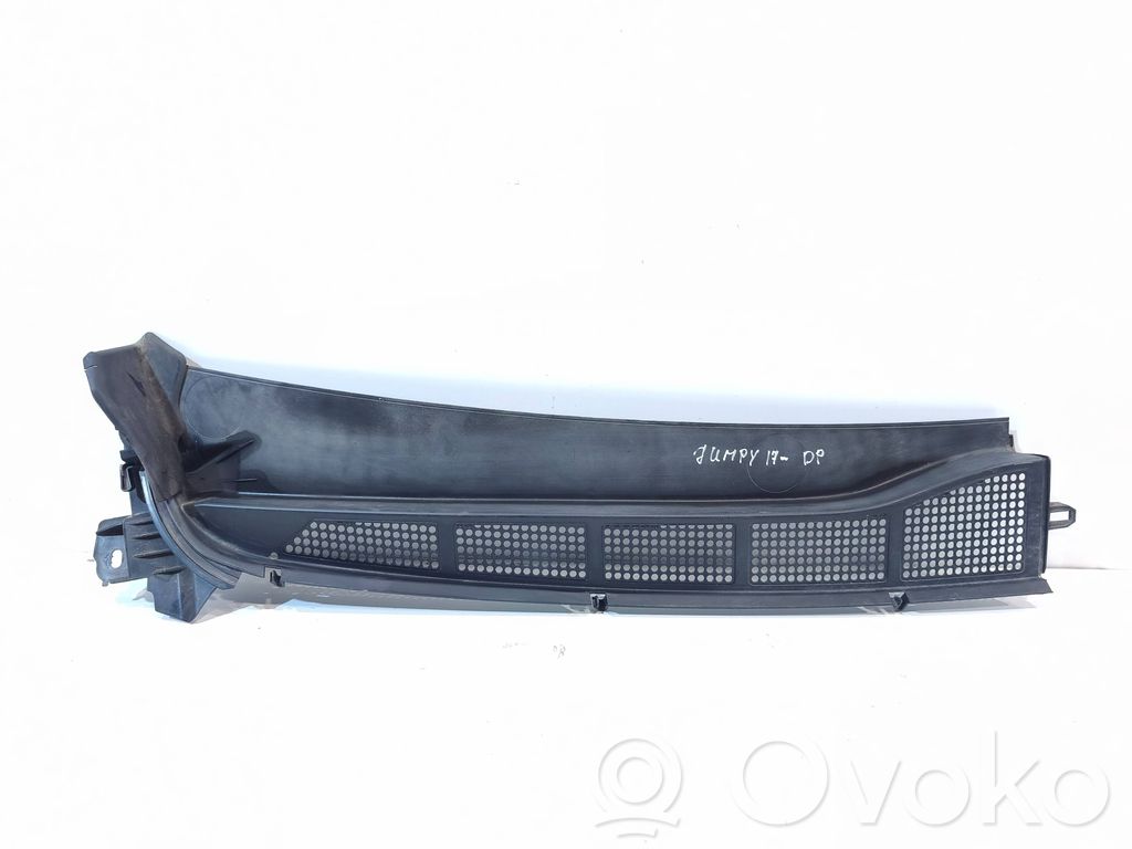 Citroen Jumpy Wiper trim 