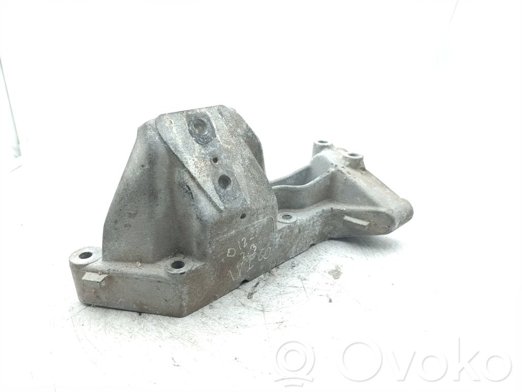 Iveco Daily 5th gen Engine mounting bracket 