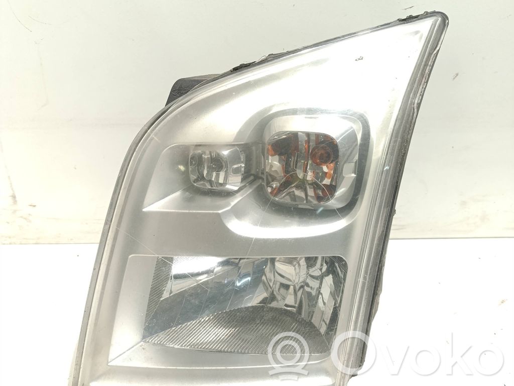 Phare frontale   6C1113W030