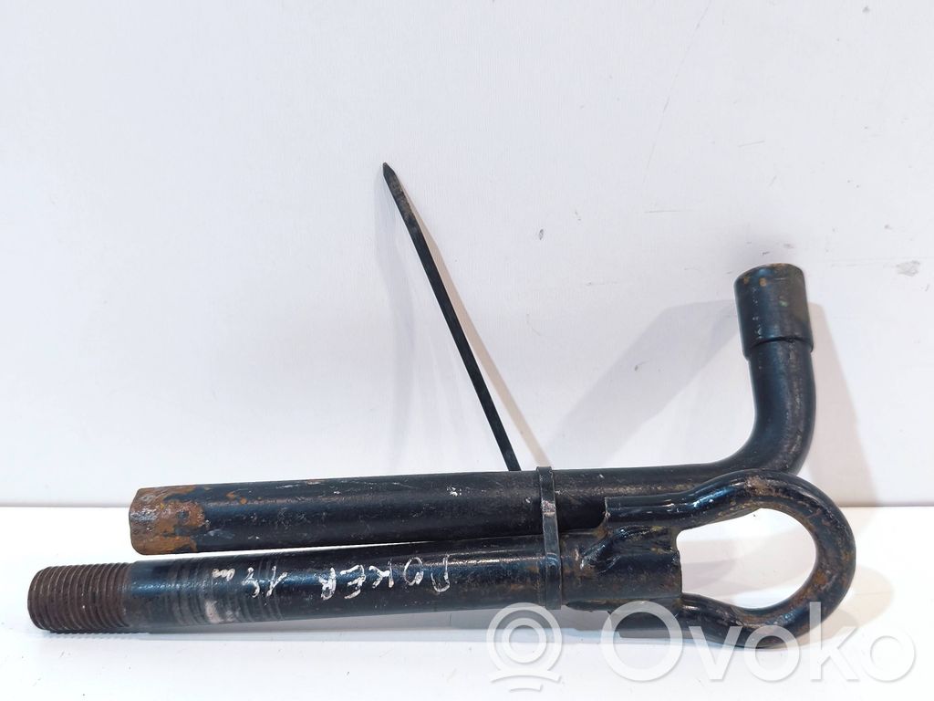 Dacia Dokker Anillo de remolque 