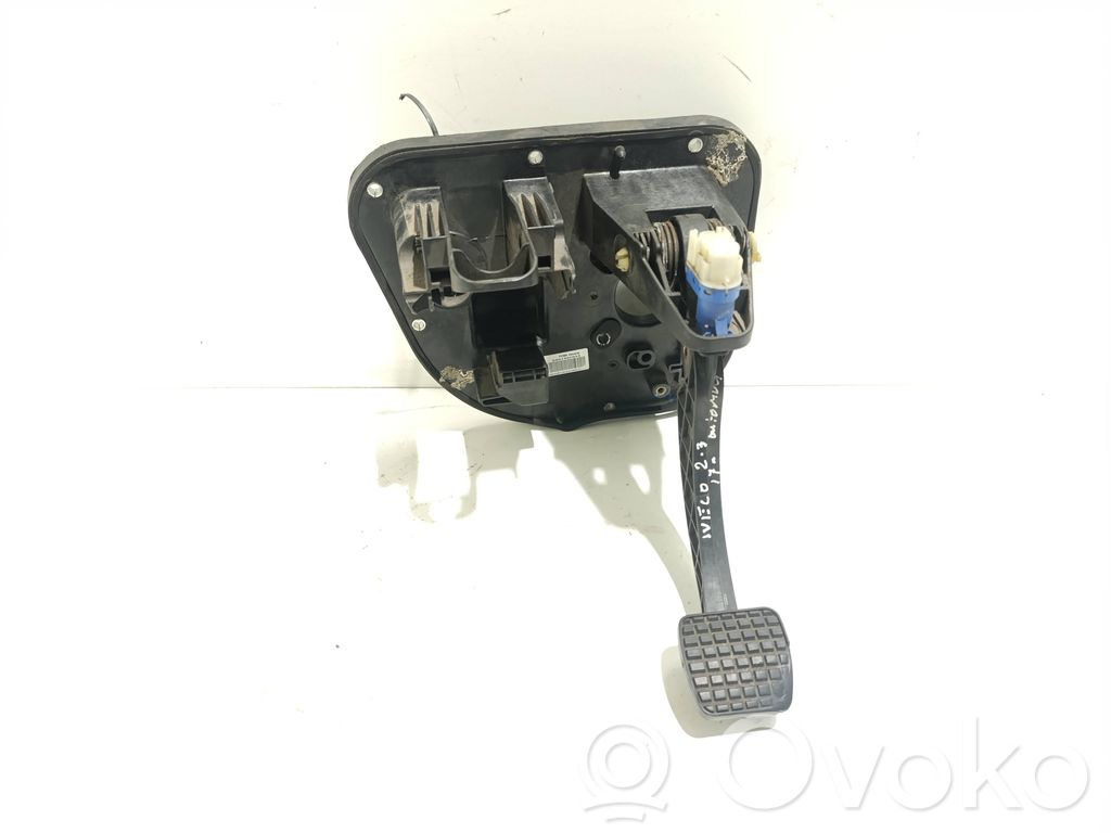 Iveco Daily 6th gen Conjunto de pedal 