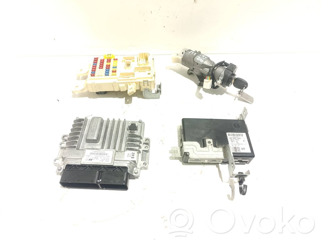 Hyundai H-1, Starex, Satellite Kit centralina motore ECU e serratura 